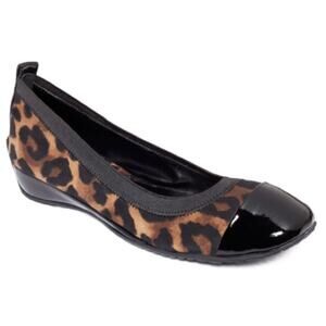 Kenneth Cole Reaction Blink Wink Driving Moc Flats Womens 8.5 M Leopard Print